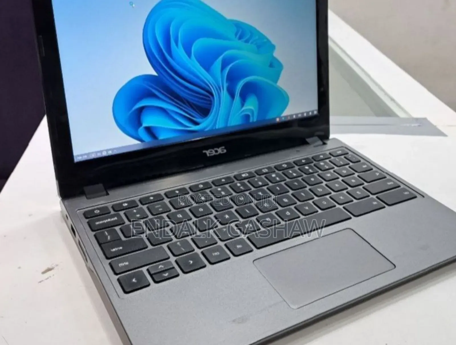 New Laptop Acer Chromebook 14 4GB Intel Celeron SSD 128GB