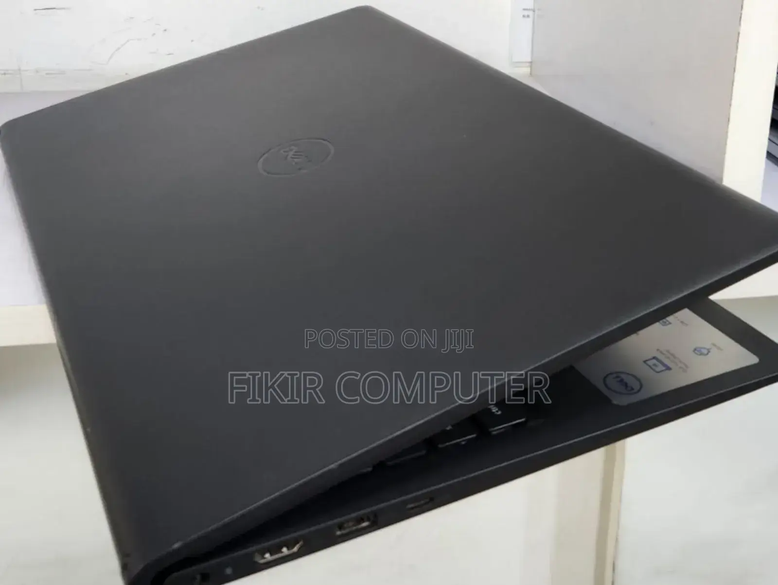 New Laptop Dell Inspiron 15 8GB AMD Ryzen 5 SSD 512GB