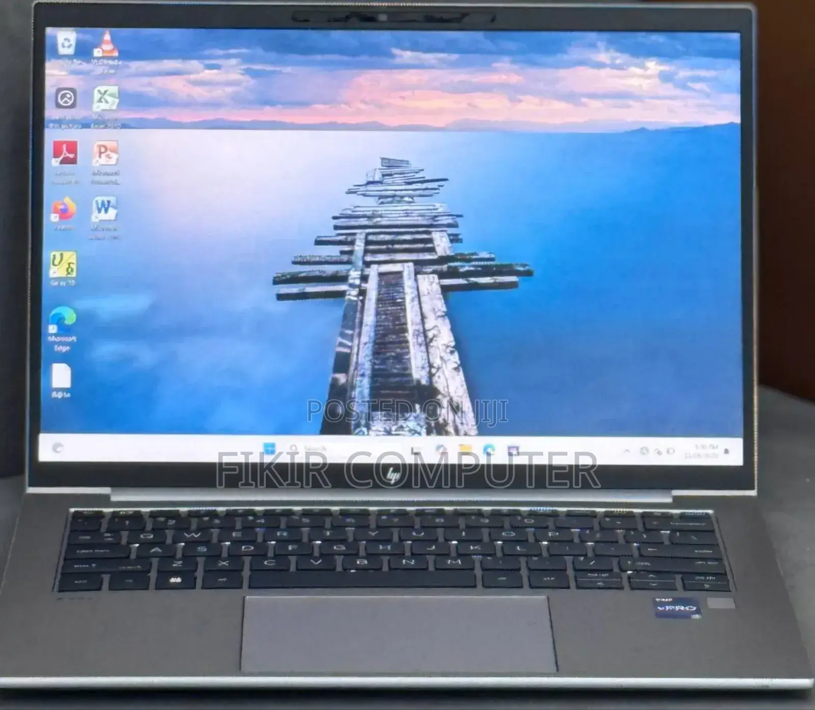 New Laptop HP ZBook Firefly 14 G7 32GB Intel Core I7 SSD 512GB