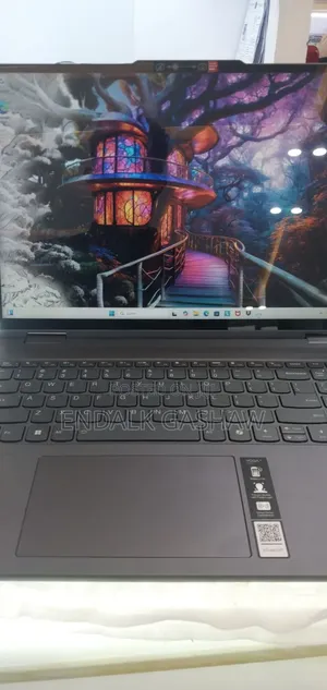 New Laptop Lenovo Yoga 7i 16GB Intel Core Ultra 7 SSD 1T