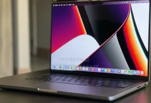 New Apple MacBook Pro 2024 M4 14-Inch 16GB Intel Core I5 SSD 512GB
