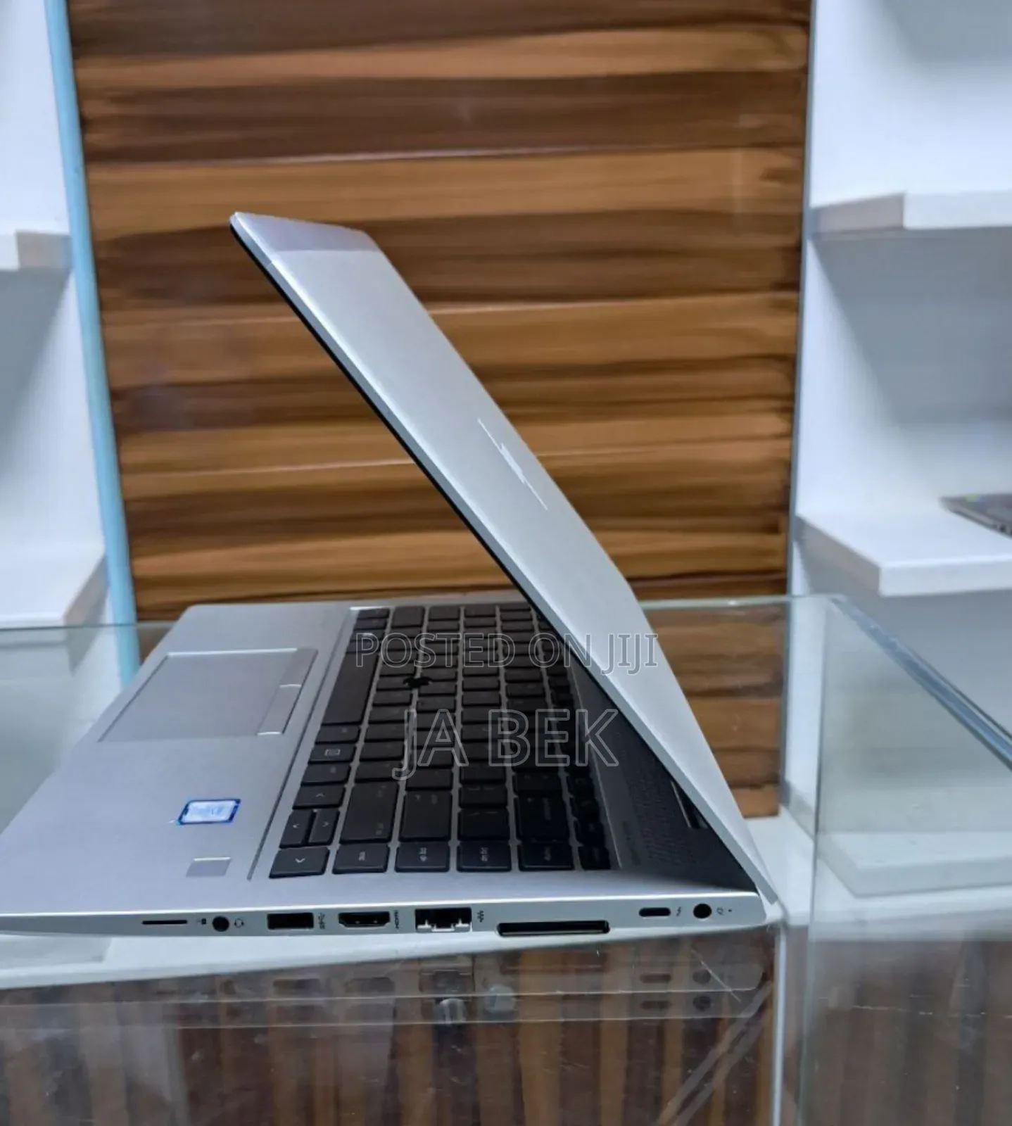 New Laptop HP EliteBook 840 G5 16GB Intel Core I7 SSD 512GB