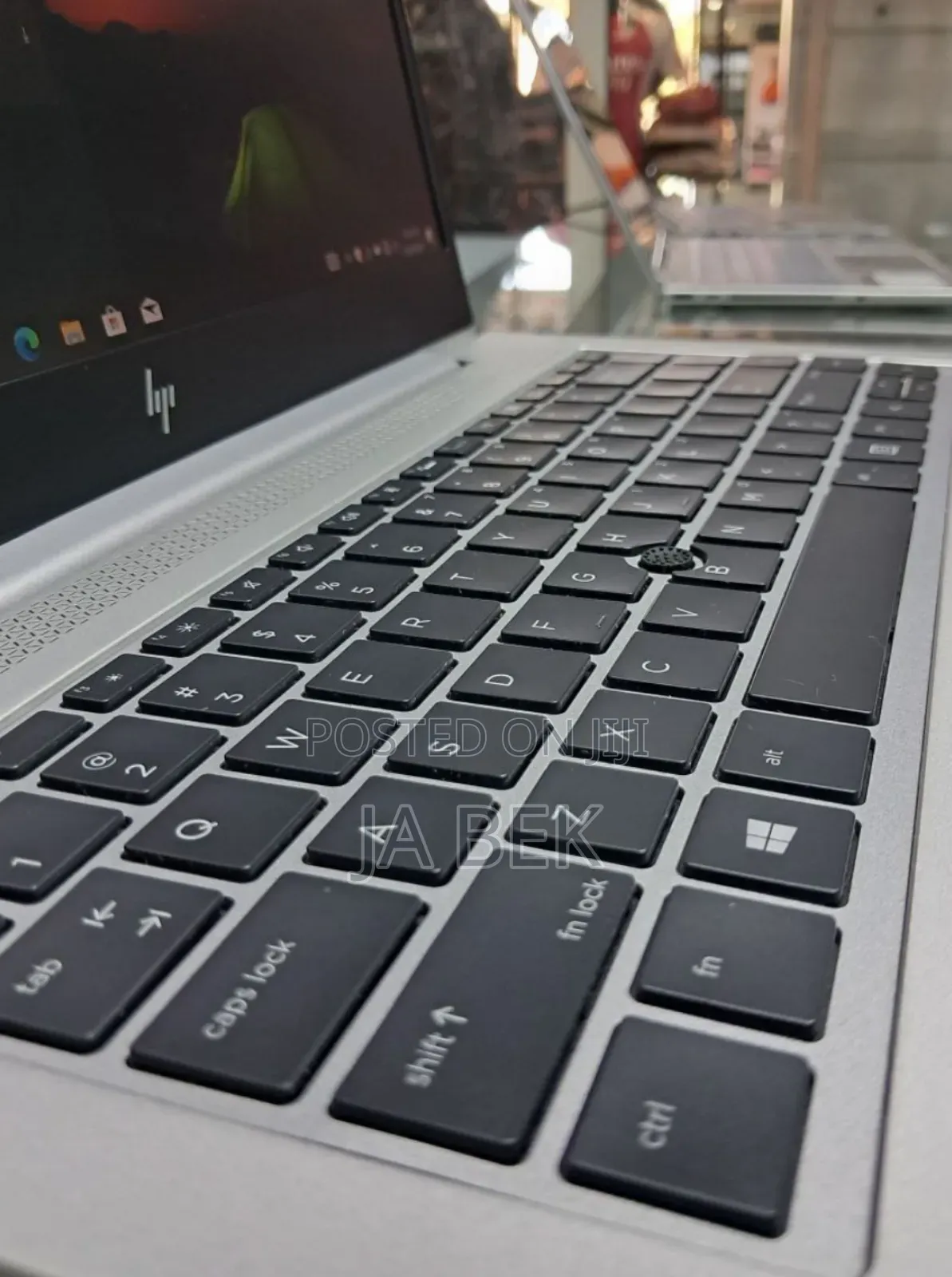 New Laptop HP EliteBook 840 G5 16GB Intel Core I7 SSD 512GB