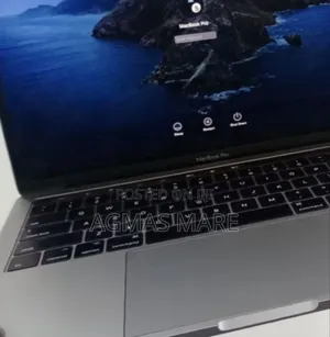 New Laptop Apple MacBook Pro 2017 8GB Intel Core I5 SSD 128GB