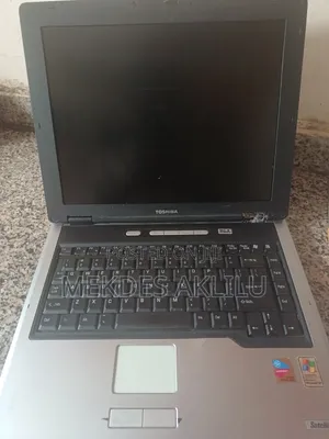 Laptop Toshiba A50 8GB Intel Core I5 HDD+SSD 40GB