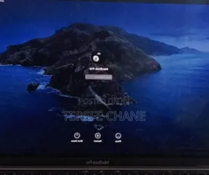 New Laptop Apple MacBook Pro 2017 16GB Intel Core I7 SSD 512GB