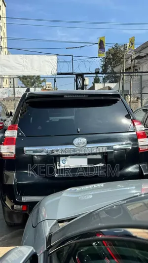 Toyota Land Cruiser 2015 Black