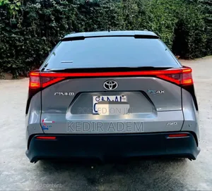 Toyota bZ4X 2022 Silver