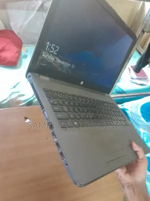 Photo - Laptop HP 4GB Intel Core I3 HDD 1T