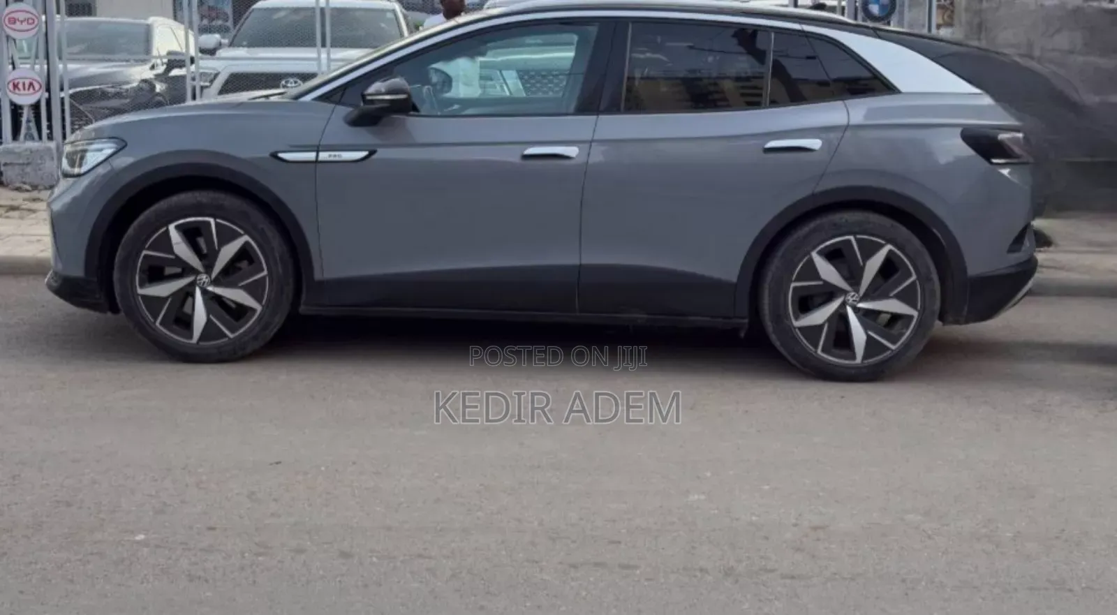 Volkswagen ID.4 2022 Maroon