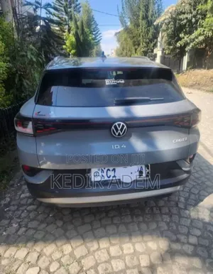 Volkswagen ID.4 2022 Maroon