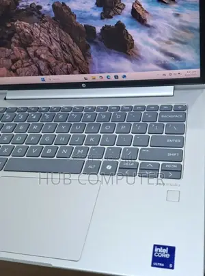 New Laptop HP 8GB Intel Core Ultra 5 SSD 512GB