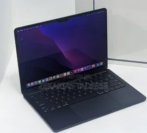 New Laptop Apple MacBook Air 2023 M2 8GB Apple M2 SSD 512GB