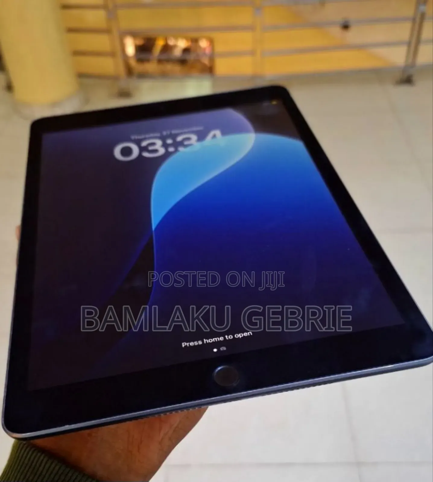 New Apple iPad 10.2 (2019) 32 GB