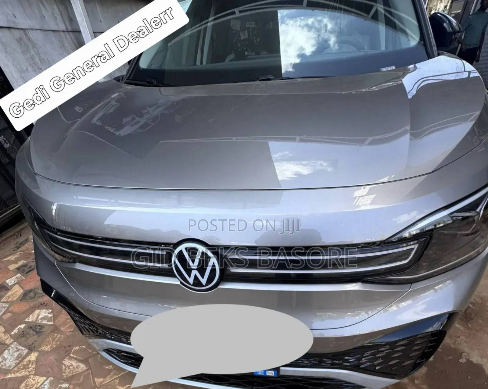 Volkswagen ID.6 2024 Gold