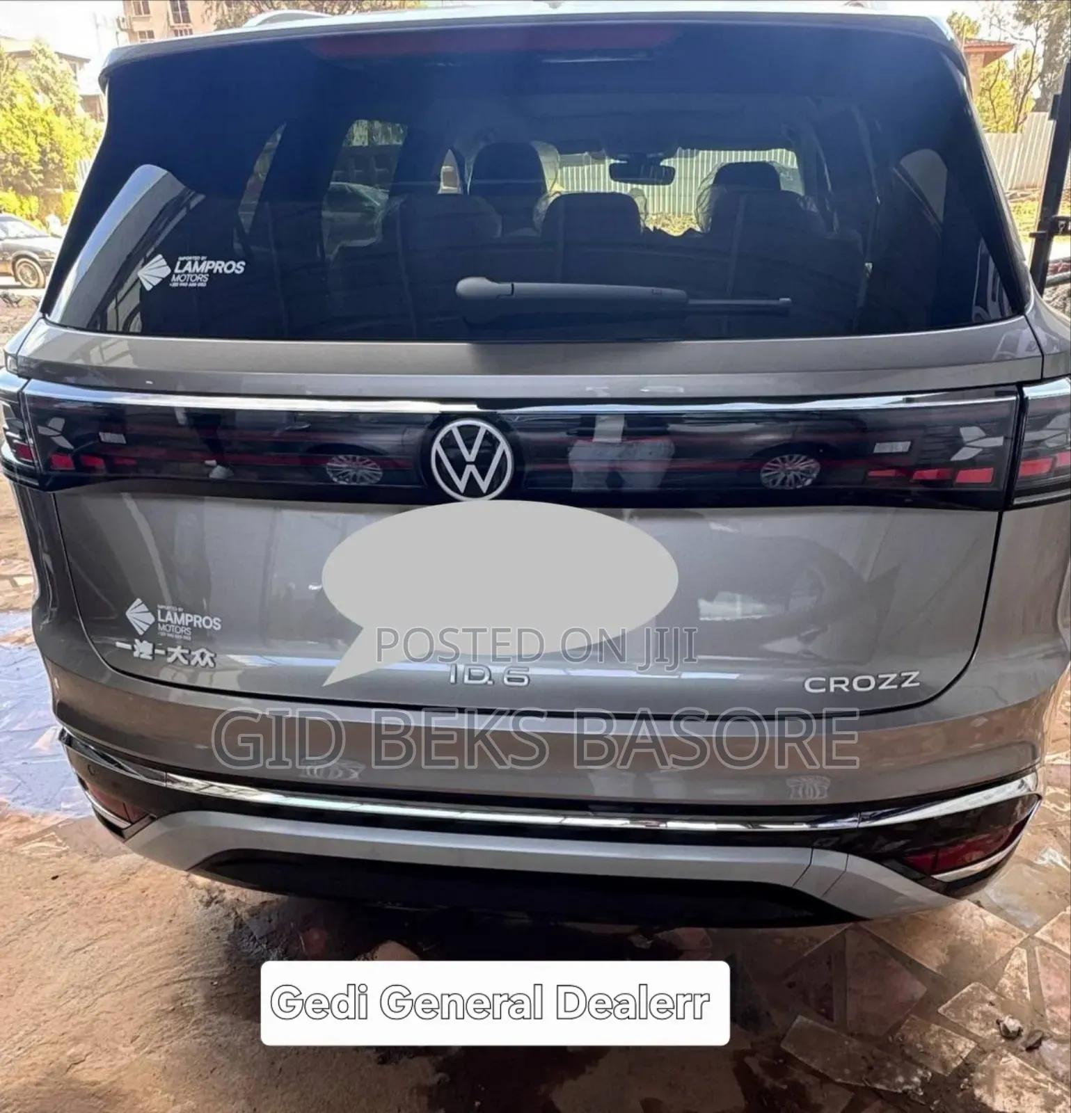 Volkswagen ID.6 2024 Gold