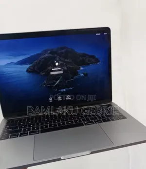 New Laptop Apple MacBook Pro 2017 8GB Intel Core I5 SSD 128GB