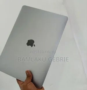 New Laptop Apple MacBook Pro 2017 8GB Intel Core I5 SSD 128GB