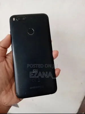 Photo - Xiaomi Mi A1 64 GB Black