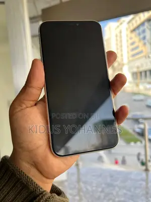 Apple iPhone 11 128 GB White