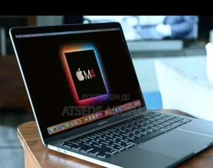 New Laptop Apple MacBook Pro 16GB AMD Ryzen 7 SSD 512GB