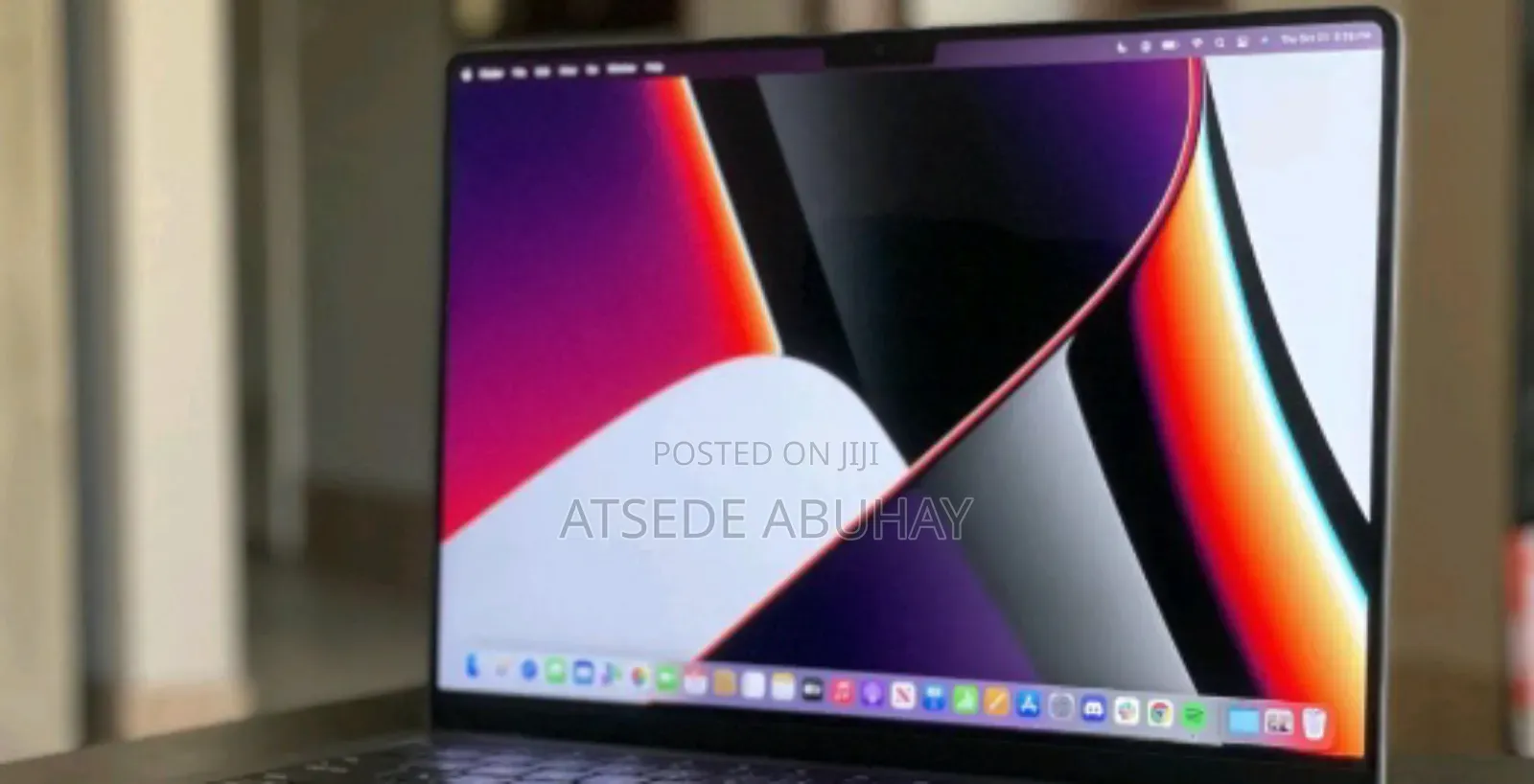 New Laptop Apple MacBook Pro 16GB AMD Ryzen 7 SSD 512GB