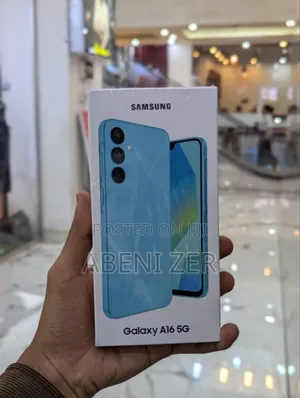 Photo - New Samsung Galaxy A16 5G 256 GB Green