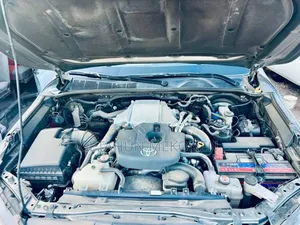 Toyota Hilux 2021 Gray