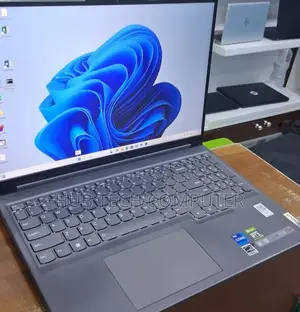 Photo - New Laptop Lenovo Legion 5 24GB Intel Core I7 SSD 1T