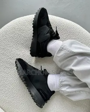 New Wbalance 327 – Triple Black