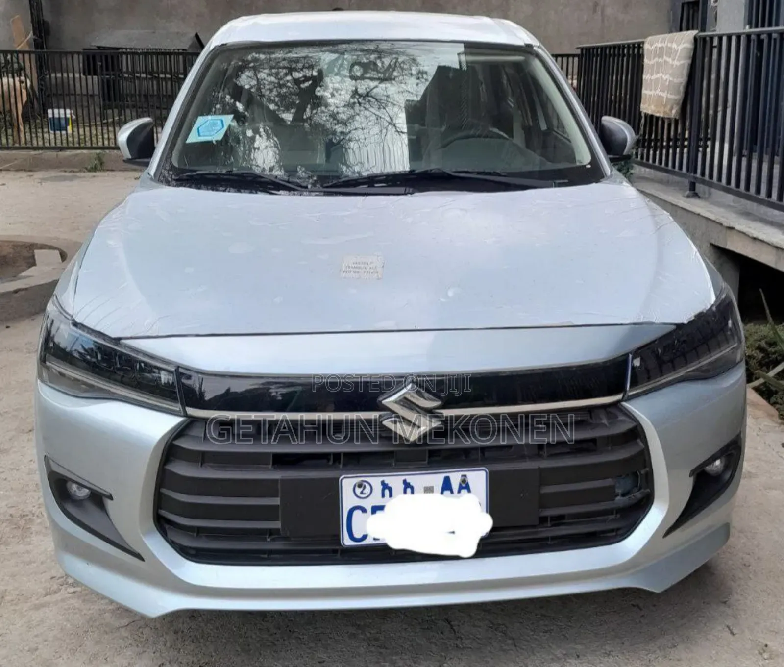 Suzuki Dzire 2024 Silver