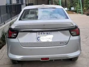 Suzuki Dzire 2024 Silver