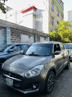Photo - Suzuki Swift 2022 Brown