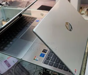 New Laptop HP Stream Notebook 16GB Intel Core I5 SSD 1T