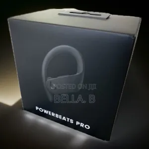 Photo - Powerbeats Pro : Engineered for Motion