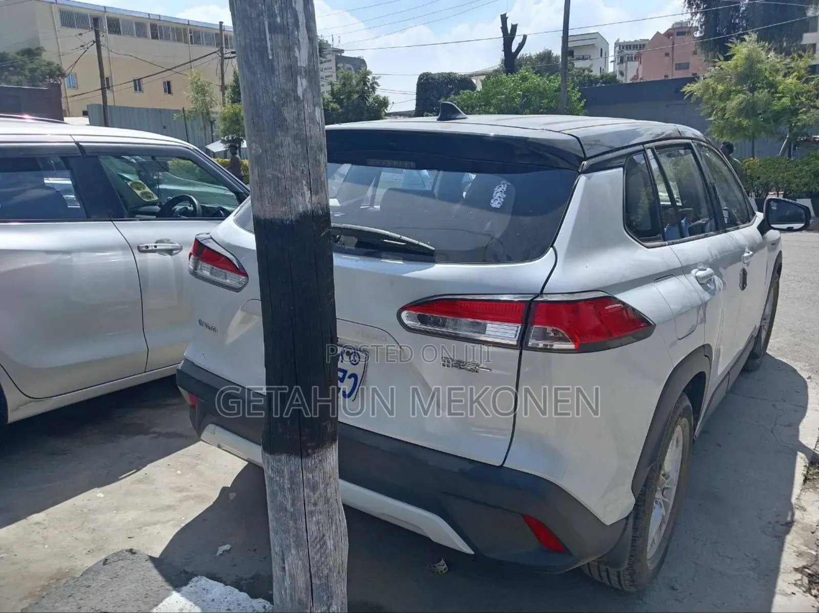 Toyota Corolla Cross Hybrid 2023 White