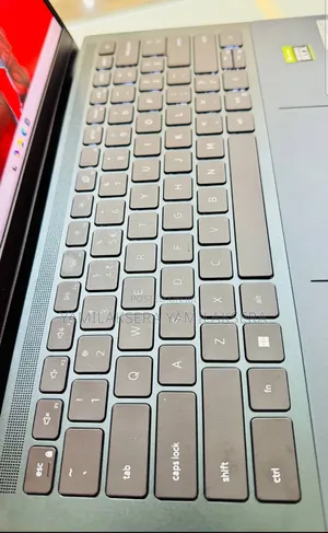 New Laptop Dell Inspiron 14 16GB Intel Core I7 SSD 512GB