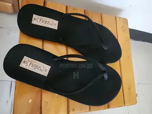 Photo - Women's Fiesta Flip Flop Flojos