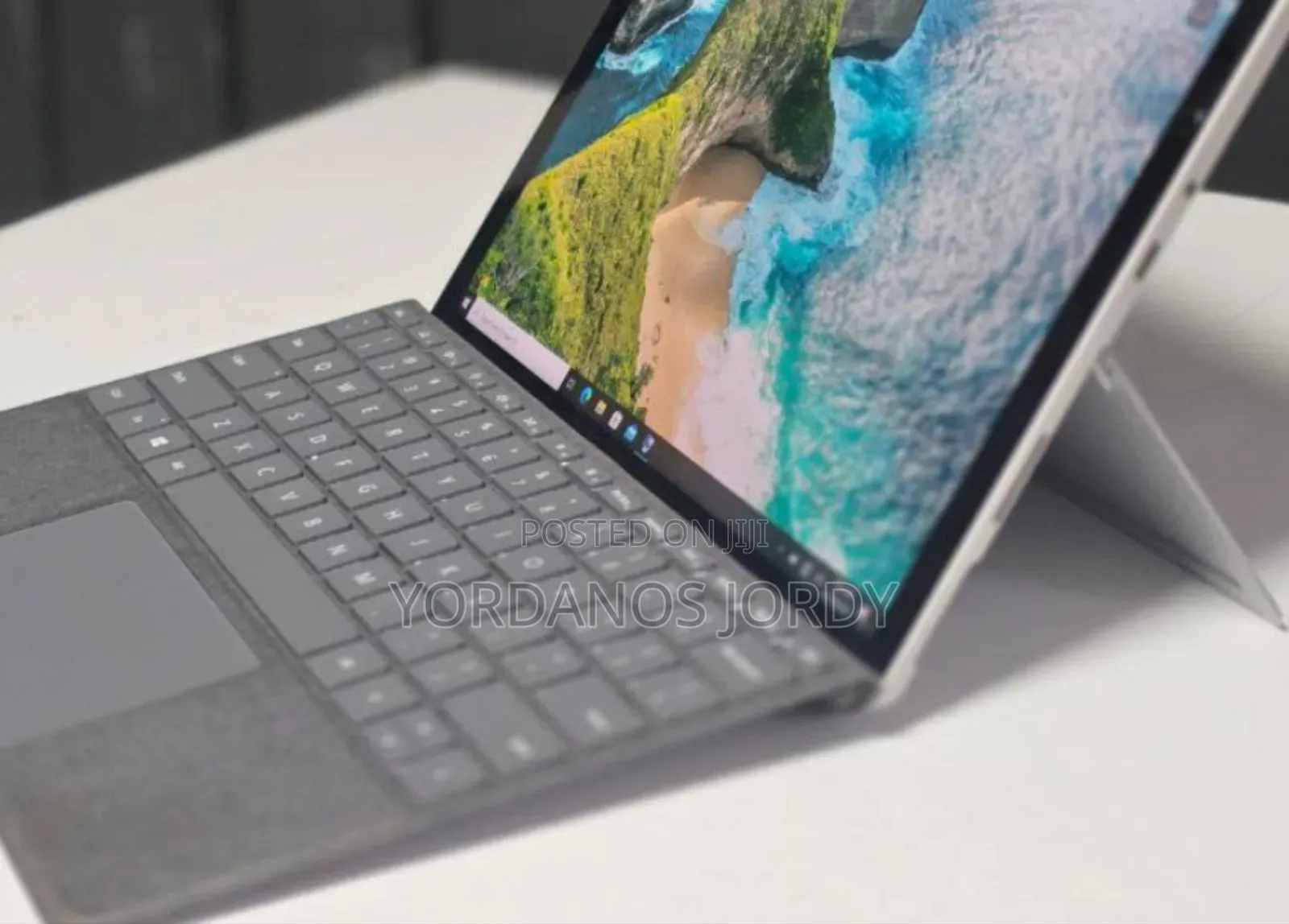 New Laptop Microsoft Surface Go 3 8GB Intel Pentium SSD 128GB