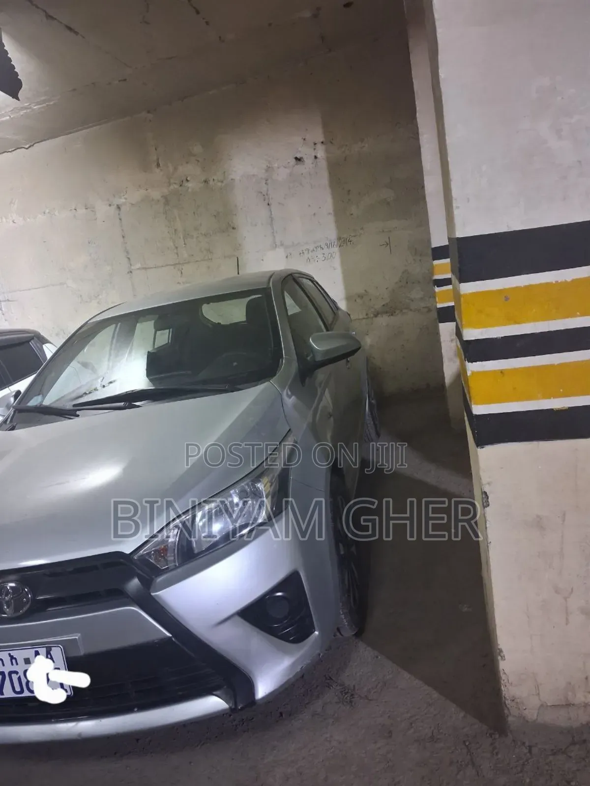 Toyota Yaris 2017 Silver