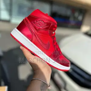 Nike Air Jordan 1 Mid Se “Pomegranate”