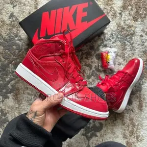 Photo - Nike Air Jordan 1 Mid Se “Pomegranate”