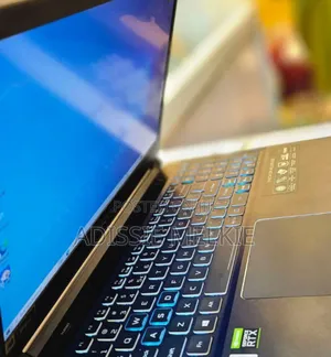 New Laptop Acer Predator Helios 300 16GB Intel Core I7 SSD 1T