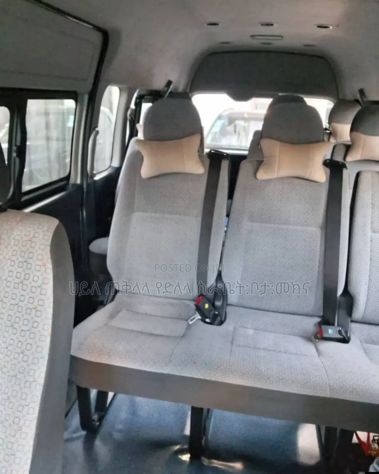 Toyota HiAce 2021 White