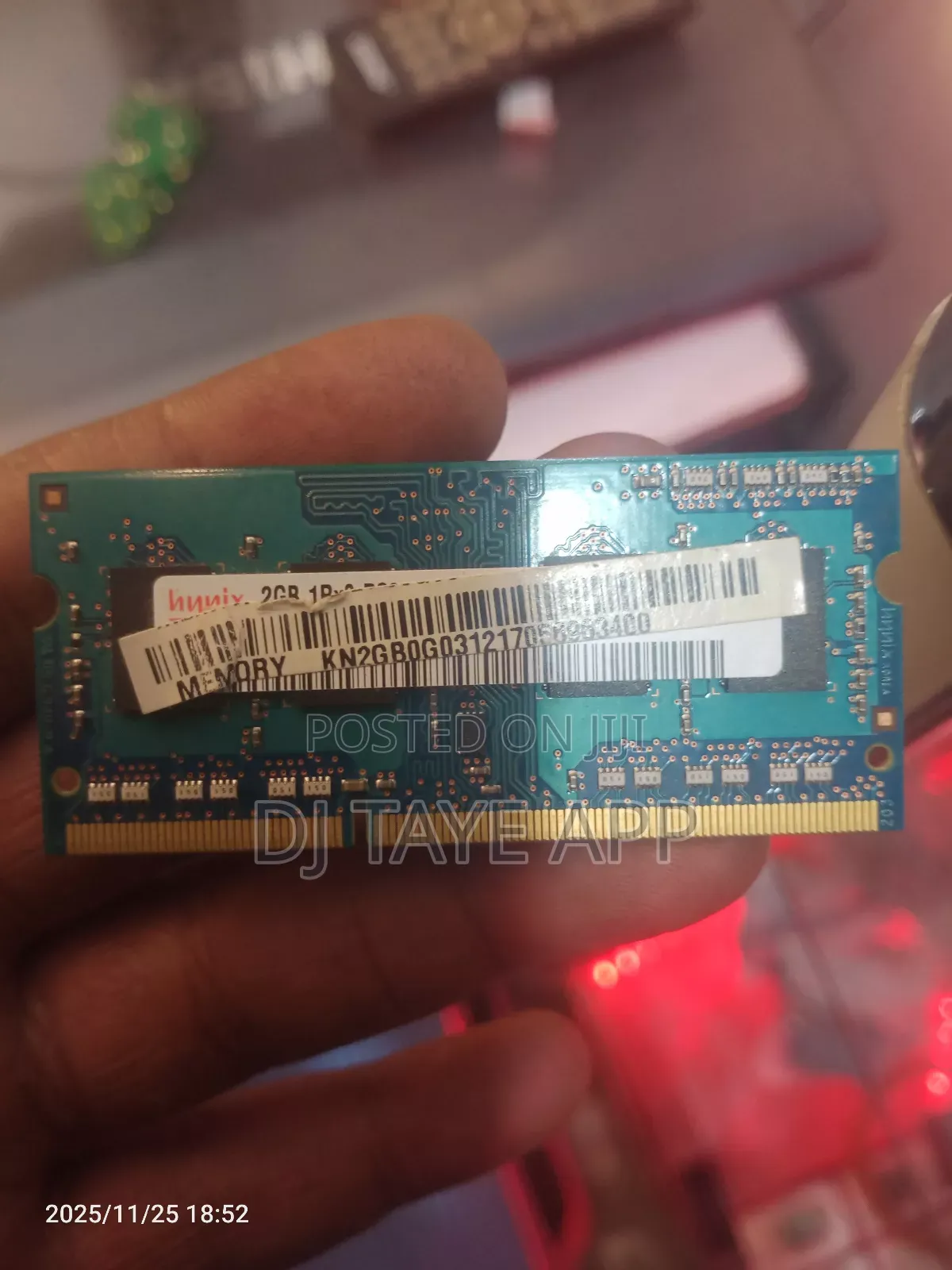 Laptop Ram 2gb ዋጋው 1100