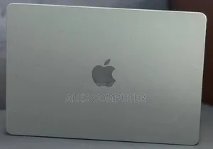 Photo - New Laptop Apple MacBook Air 2022 M2 8GB Apple M2 SSD 256GB