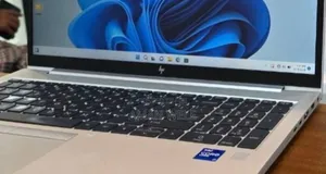 New Laptop HP EliteBook 840 G8 16GB Intel Core I7 SSD 512GB