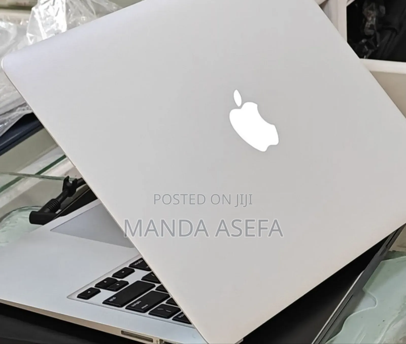 New Laptop Apple MacBook Air 2017 8GB Intel Core I7 SSD 512GB