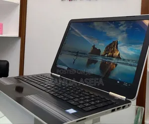 Laptop HP Pavilion 15 8GB Intel Core I5 HDD 1T