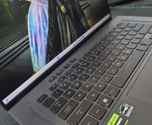 New Laptop Asus ROG Zephyrus G16 16GB Intel Core I9 SSD 1T